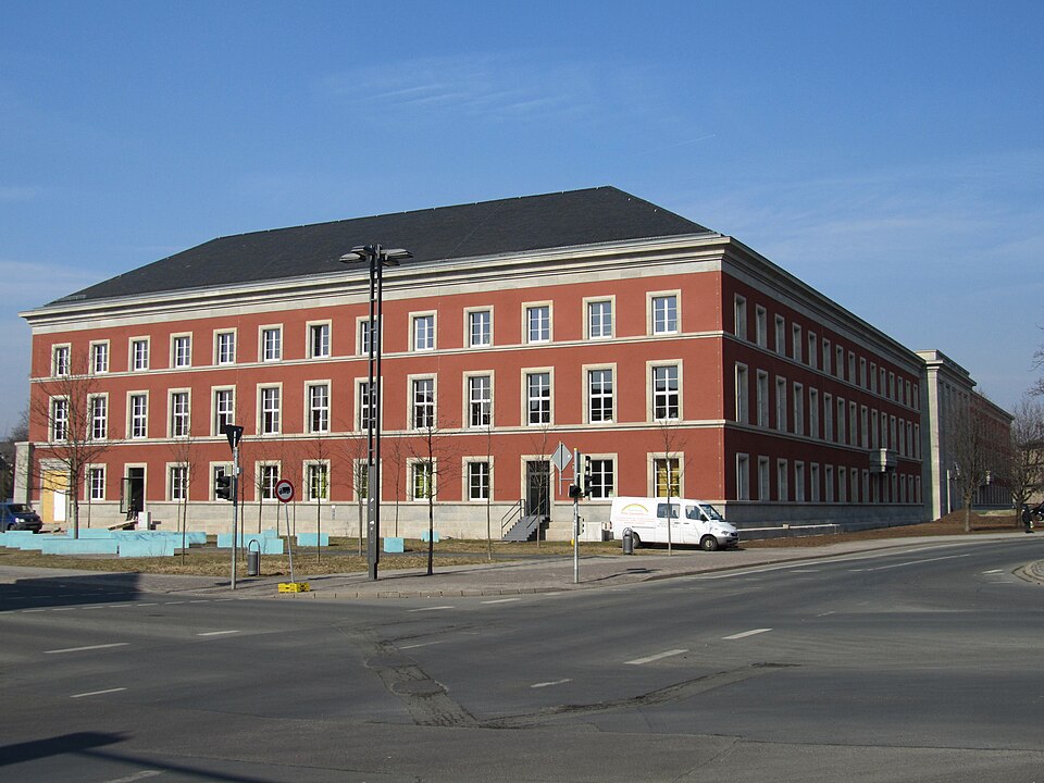 Un des bâtiments du Gauforum