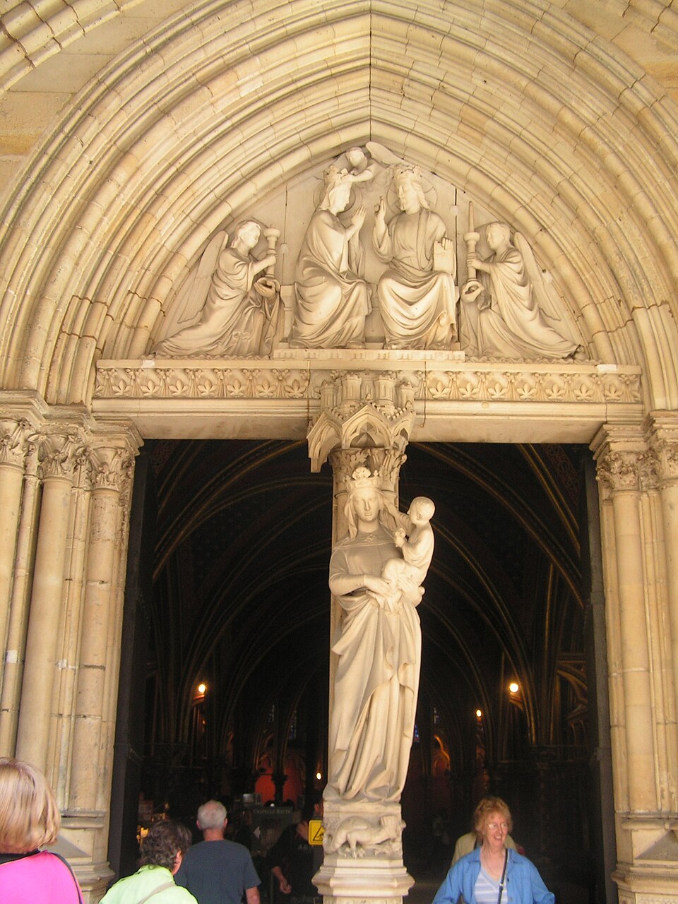 Portail de la chapelle basse