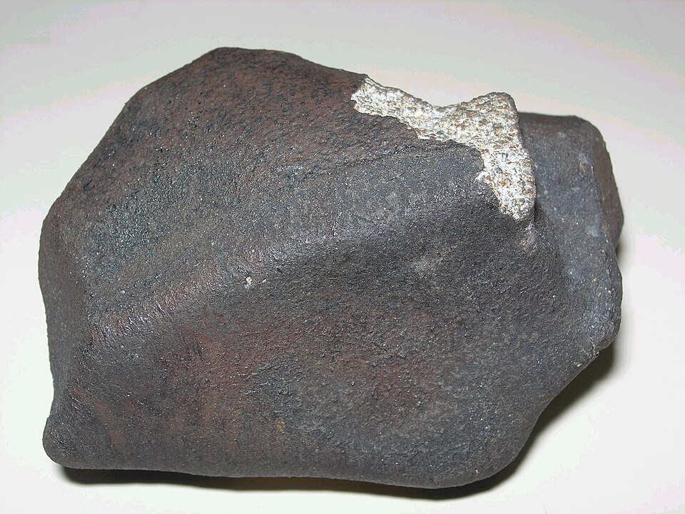 Météorite de Marília, une chondrite H4, tombée à Marília, Brésil (1971)