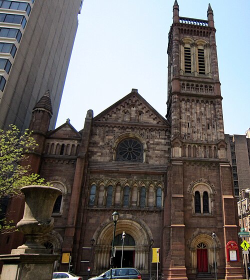 Église de la Sainte-Trinité, Rittenhouse Square, Philadelphie (1856–1859).