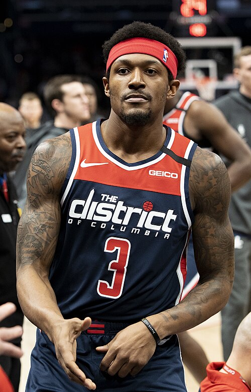 Bradley Beal des Wizards de Washington traîne après un match
