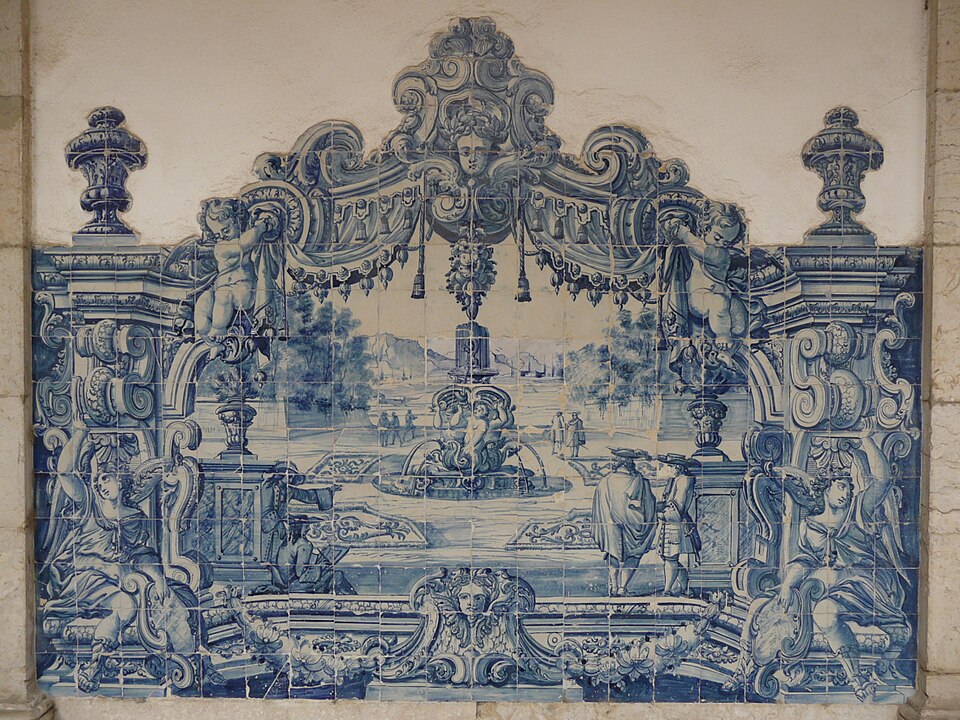Azulejo dans le cloître du monastère de São Vicente de Fora, Lisbonne, Portugal, avec une scène basée sur une estampe de Jean Le Pautre, architecte ou artisan inconnu, 1730-1735