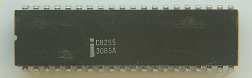Interface de bus parallèle à 24 GPIO (Intel 8255)