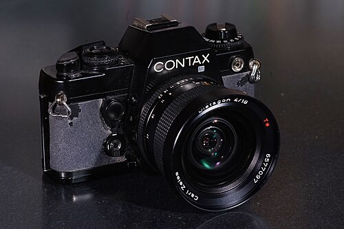 Contax 139 Quartz avec Distagon T* f4,0 18 mm