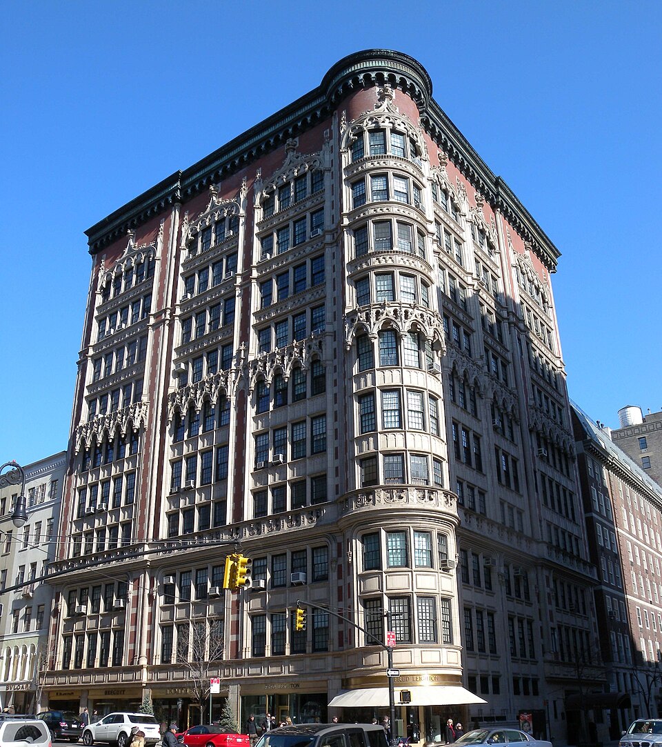 45 East 66th Street, un monument désigné de la ville de New York