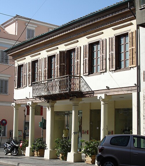 Maison de Tzini (1832), rue Maisonos et Agiou Nikolaou
