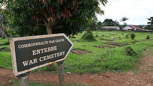 Panneau de signalisation du cimetière européen d'Entebbe, en Ouganda