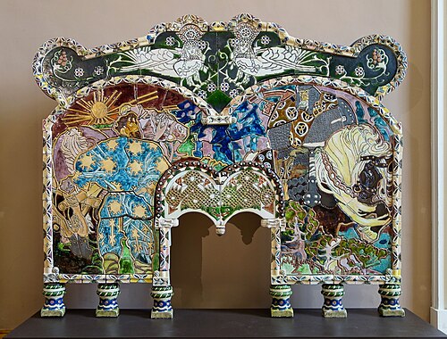 Cheminée néo-russe, par Mikhaïl Vrubel, 1899-1900, majolique, Palais des Beaux-Arts de Lille, Lille, France