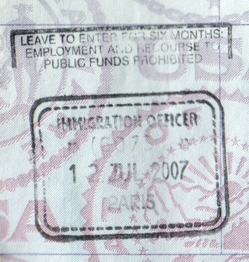 Cachet d'entrée britannique émis par la UK Border Force à la Gare du Nord