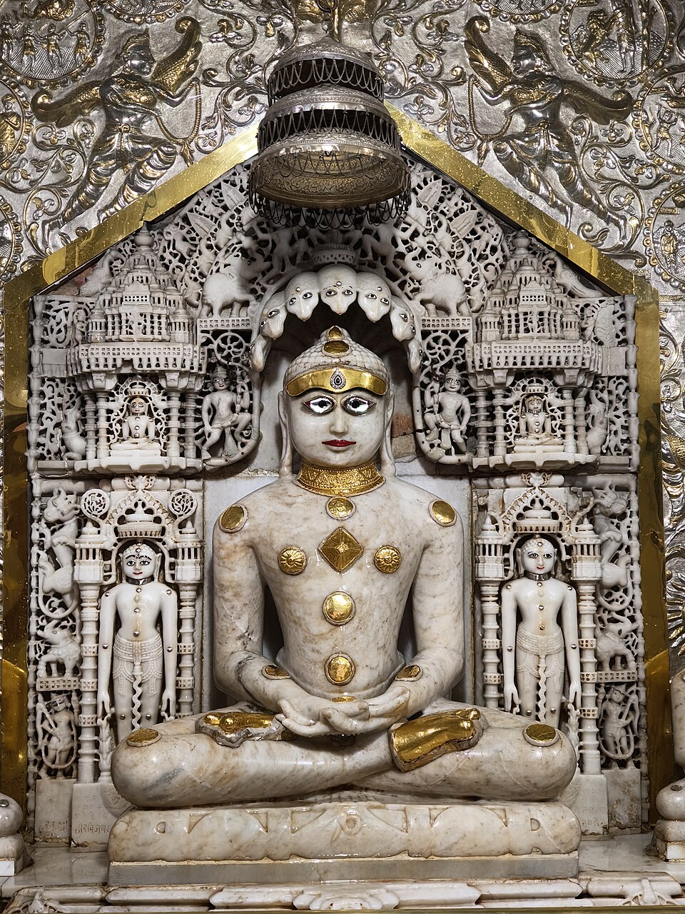 Pañcāsara Pārśvanātha à Patan (Gujarat)
