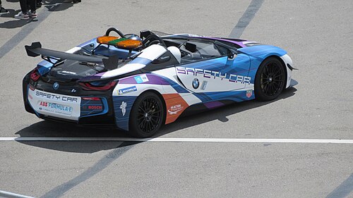 La BMW i8