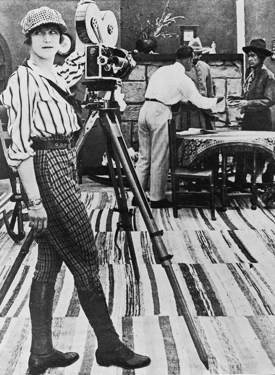 Margery Ordway, l'une des premières femmes cadreuses de l'ère du cinéma muet (1916)
