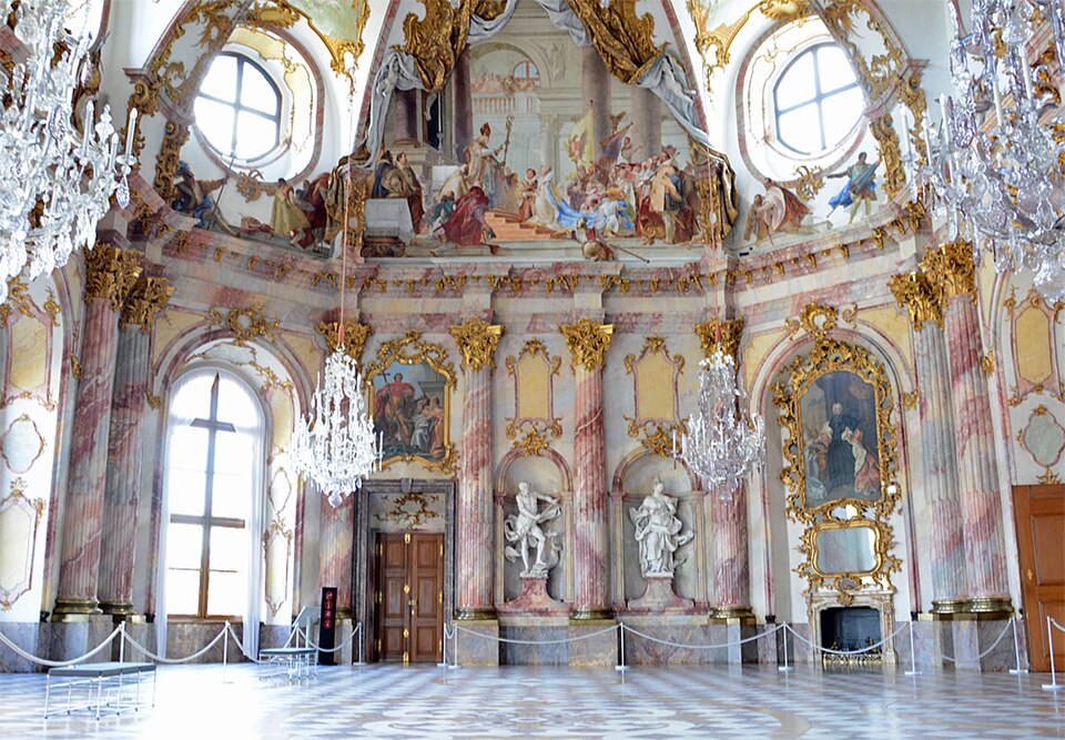Kaisersaal dans la résidence de Würzburg par Balthasar Neumann (1749-1751)