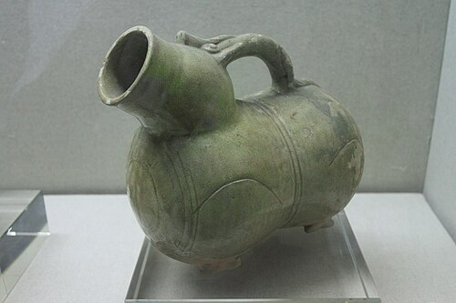 Urinoir portatif antique, dynastie des Jin occidentaux (vers 265-316 apr. J.-C.)