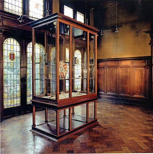 Vitrine hollandaise antique