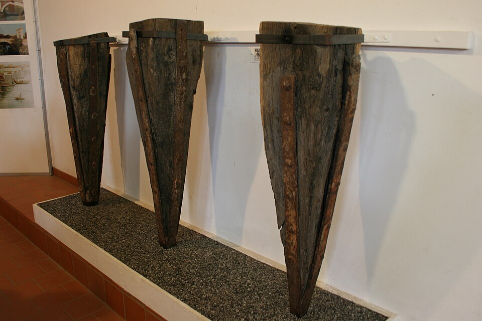 Prises de poteaux du pont principal de Großkrotzenburg (Musée de Saalburg)