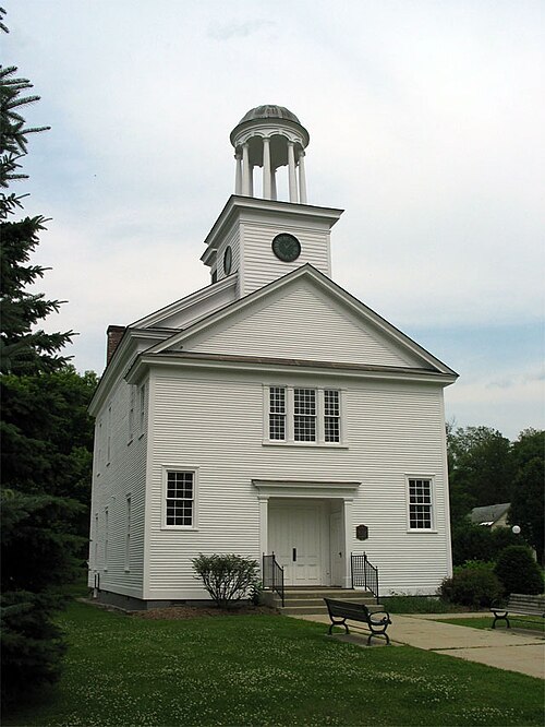 Construite en 1821, la vieille chapelle (bâtiment du Castleton Medical College) est le plus ancien bâtiment du campus de Castleton.
