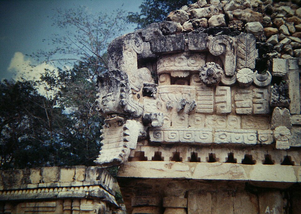 Détail du palais de Labna – Serpent de vision