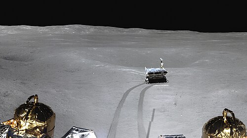 Chang'e-4 et Yutu-2 à la surface de la face cachée de la Lune