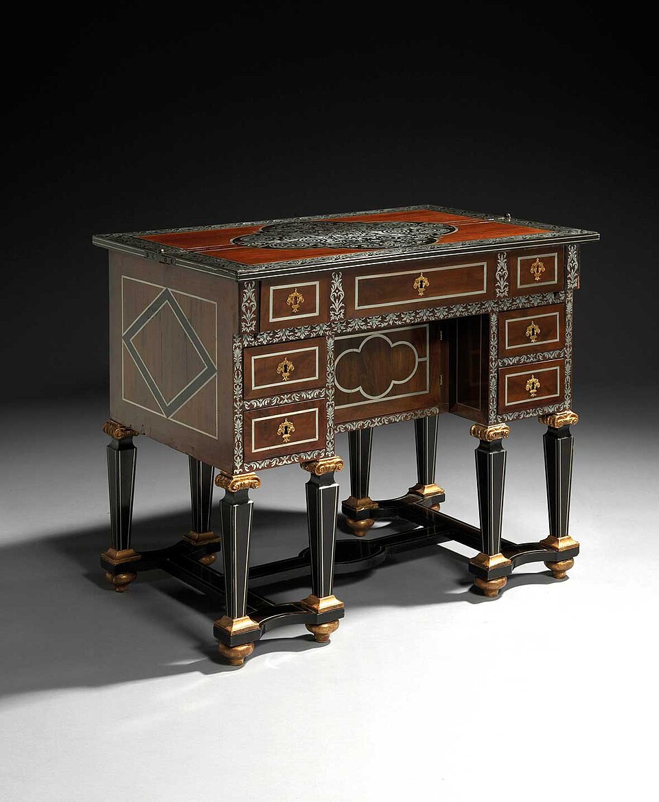 Bureau Mazarin ancien