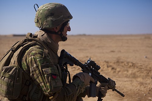 Un officier géorgien du bataillon d'infanterie légère de Batoumi en Afghanistan