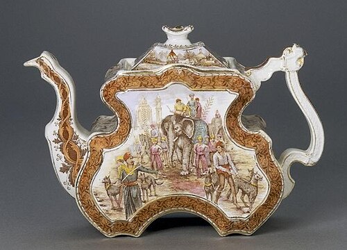 Théière polychrome, 1896, Burgess &amp; Leigh