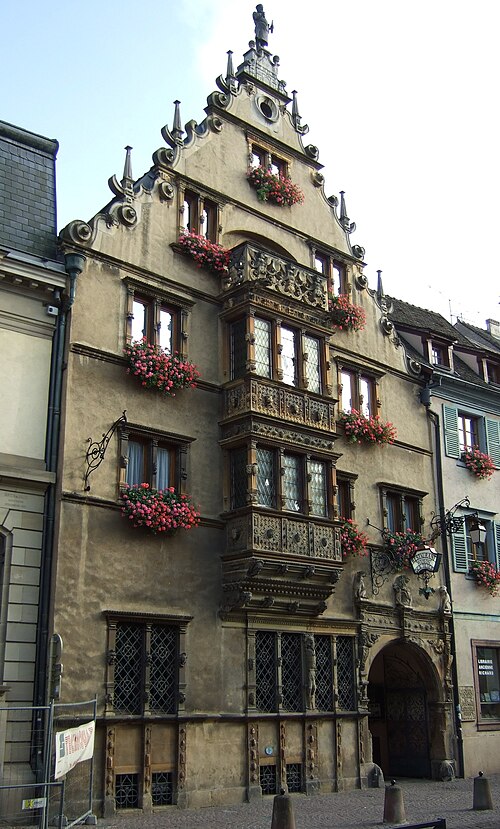 Deux oriels Renaissance superposés à Colmar, France