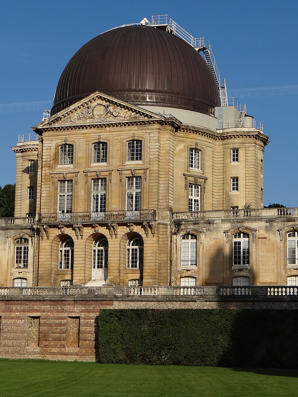 Meudon Observatory, Château de Meudon, Meudon, France, an example of an early Rococo building from the last years of Louis XIV, unknown architect, 1706–1709