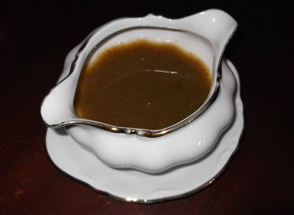 Tkemali (sauce géorgienne à base de prunes cerises acides)