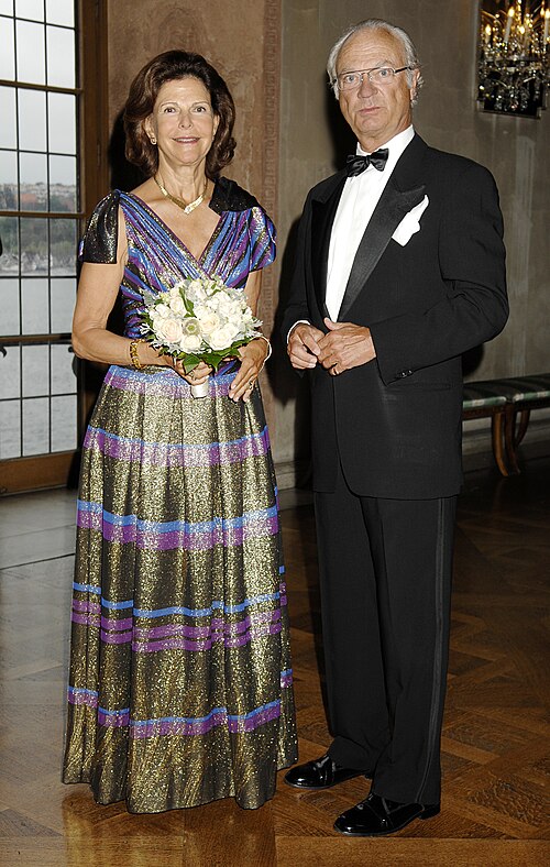 Le roi Carl XVI Gustaf et la reine Silvia lors de la Semaine mondiale de l'eau à l'hôtel de ville de Stockholm, Suède (2011)