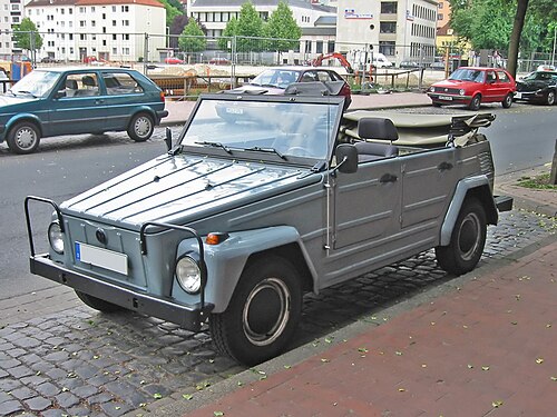 Volkswagen 181 également appelé Volkswagen Thing, Safari, Trekker et Pescaccia