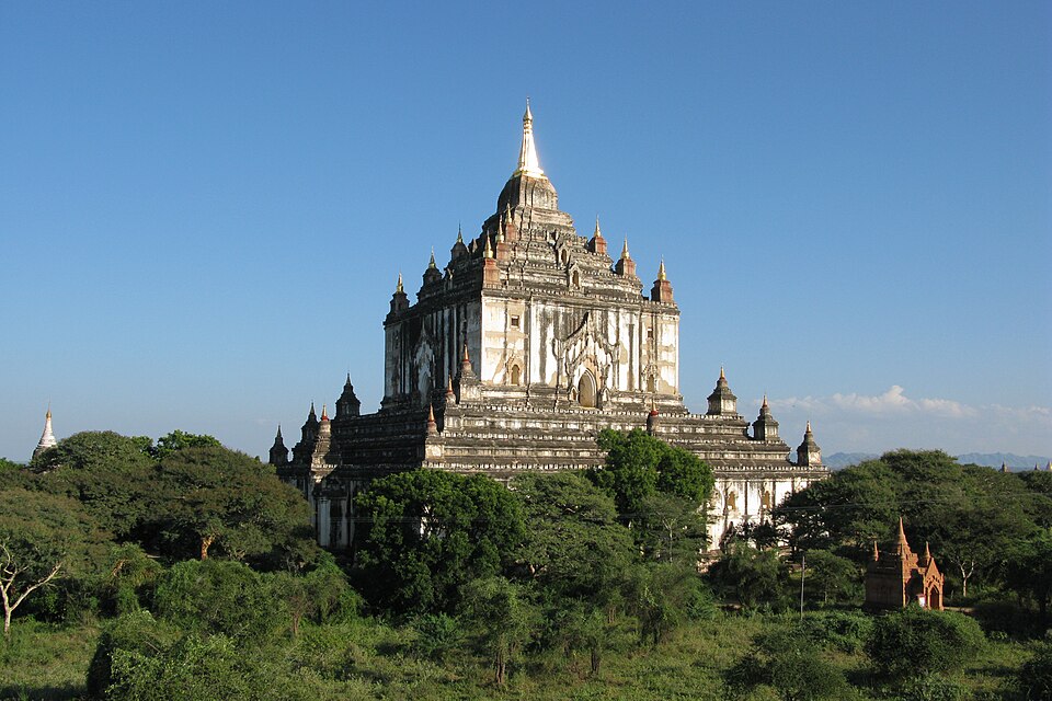 Le temple Thatbyinnyu