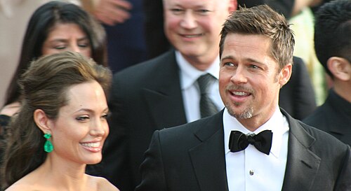 Les acteurs Angelina Jolie et Brad Pitt à la 81e cérémonie des Oscars (2009)