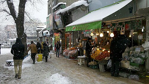 À l'intérieur des vieux marchés de Tajrish