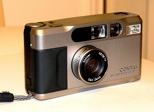 Contax T2, finition titane argenté