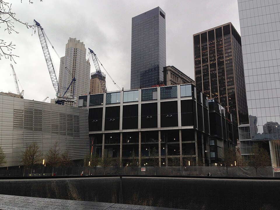 Construction du 3 World Trade Center à partir d'avril 2014
