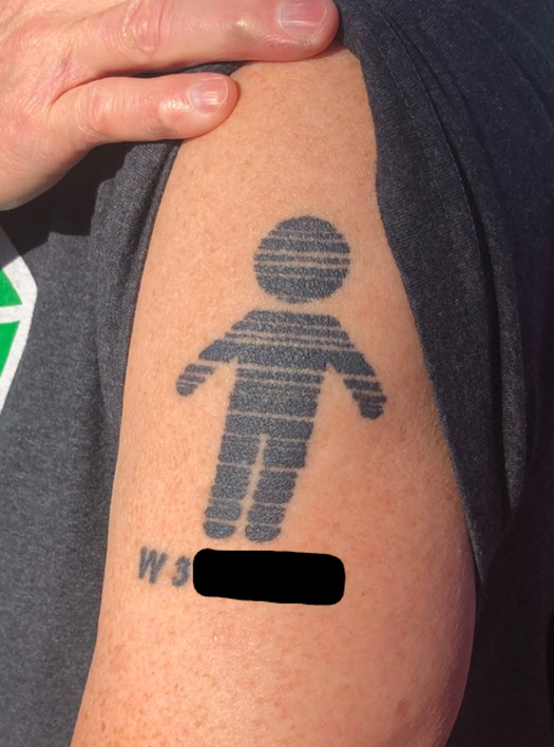 Un tatouage traçable