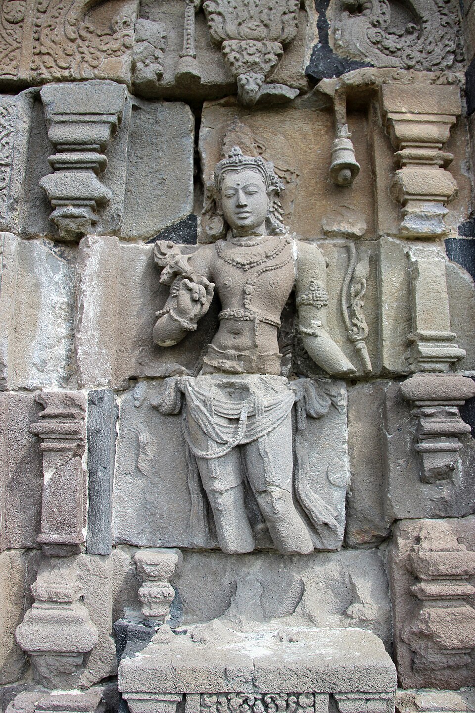 Boddhisattva de Plaosan, art Shailendra du 9e siècle, Java central, Indonésie.