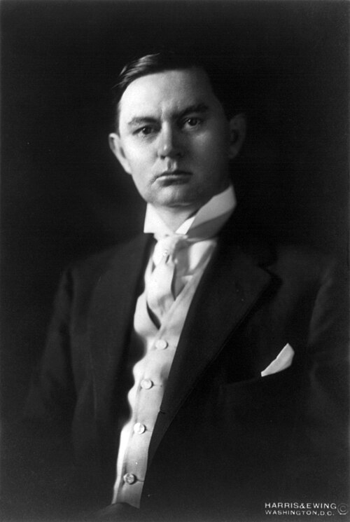 Thomas W. Hardwick '(18)92, sénateur des États-Unis, 1914-1919 ; gouverneur de Géorgie, 1921-1923.