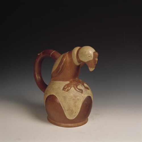 Condor moche. 300 après JC. Collection du Musée Larco Lima, Pérou.