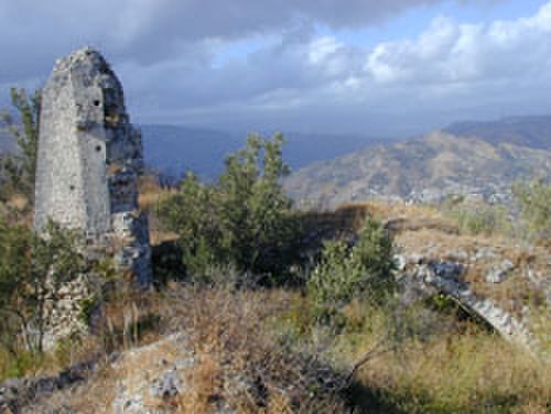 Les ruines du château