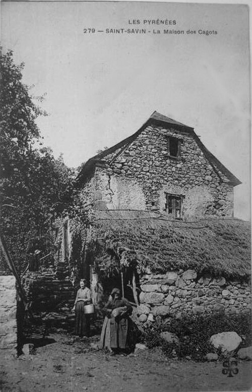 Maisons à cagots du quartier Mailhòc (maillet en bois), Saint-Savin, 1906.