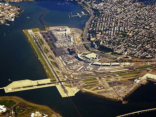 Aéroport LaGuardia, Queens, New York (1937-1939)