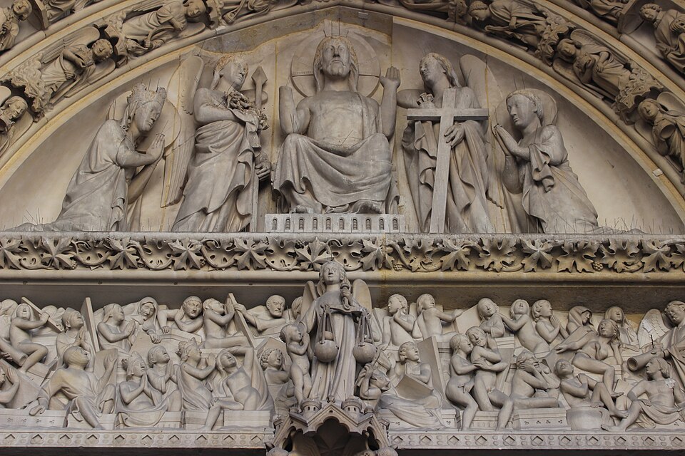 Détail du portail de la chapelle supérieure ; Le Christ et le Jugement dernier par Geoffroy-Dechaume