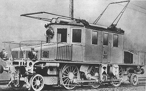 Locomotive électrique RA 361 (plus tard FS Classe E.360) de Ganz pour la ligne Valtellina, 1904