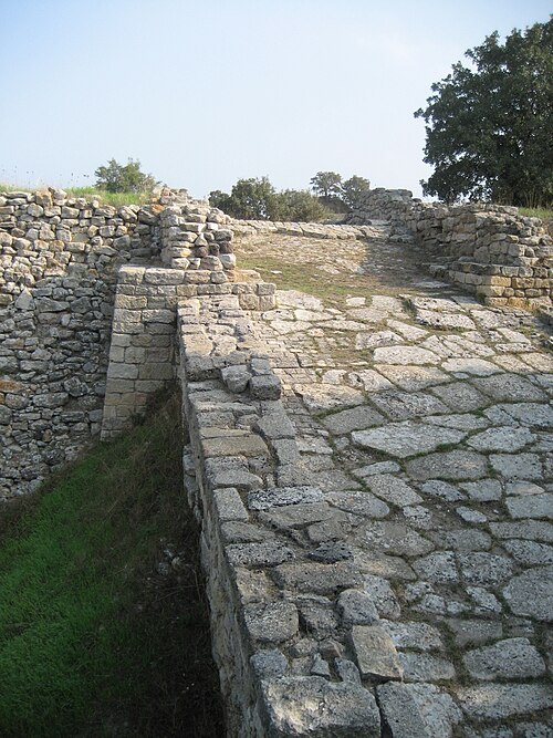 Rampe sud-ouest de Troie II.