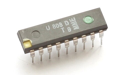 VEB Mikroelektronik "Karl Marx" Erfurt (MME) U808 (RDA)