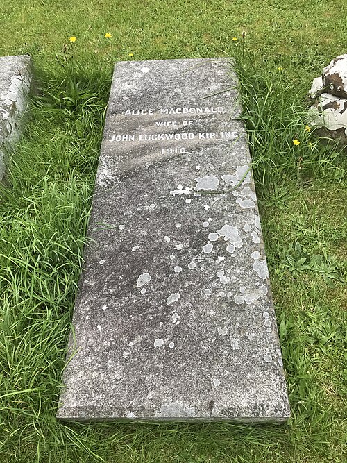 Tombe d'Alice Kipling, église Saint-Jean-Baptiste, Tisbury, Wiltshire, Angleterre.