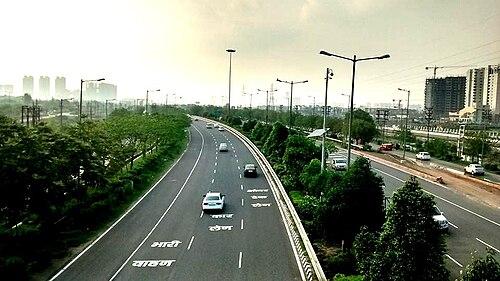 Une section de l'autoroute Noida-Greater Noida