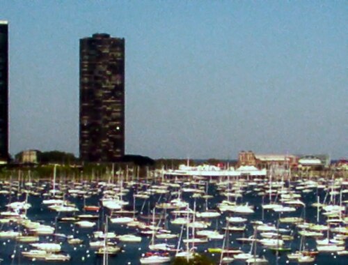 Un quai pour bateaux sur le lac Michigan à Chicago.